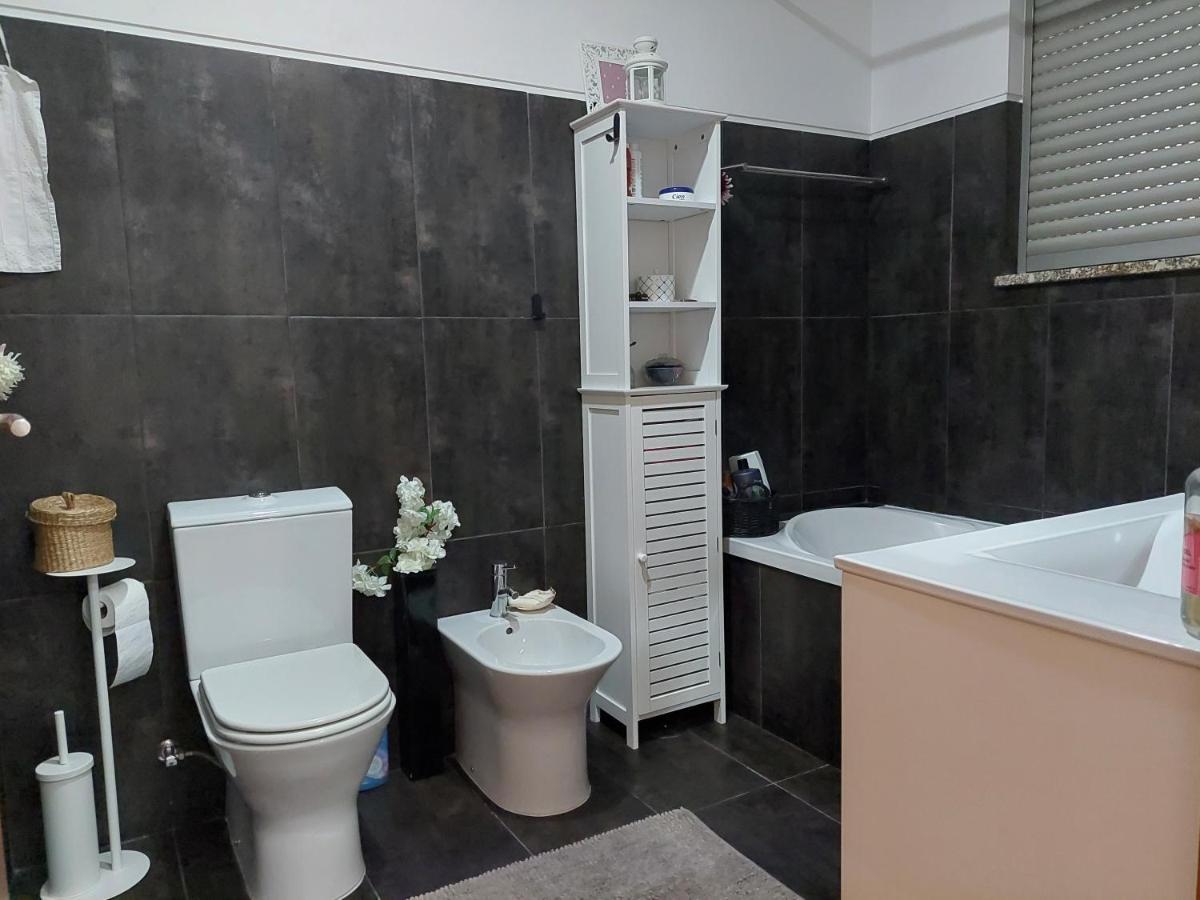 Cottage, Casa Do Laranjal - Near 제어스 외부 사진