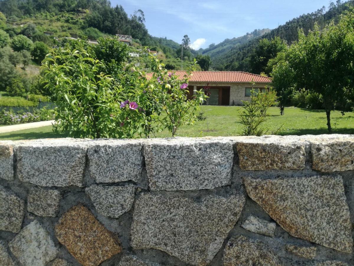 Cottage, Casa Do Laranjal - Near 제어스 외부 사진